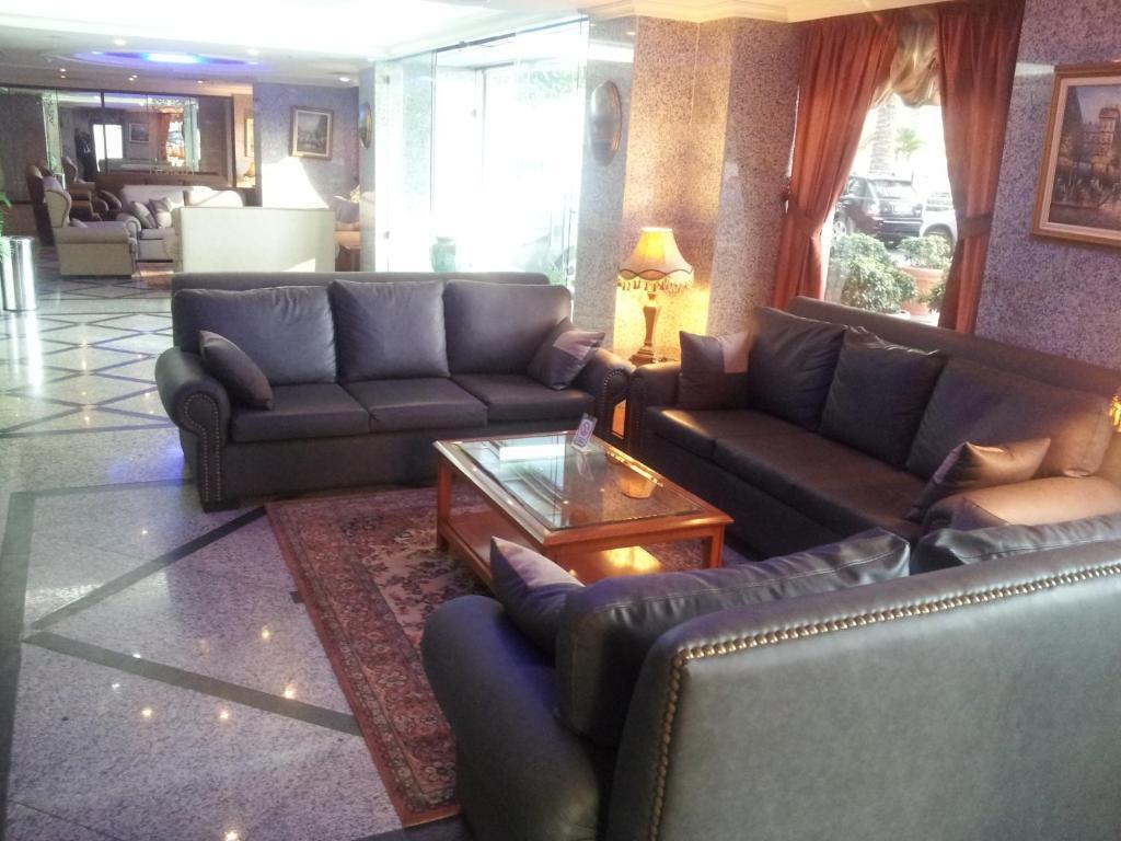 Hotel The Diplomat Beirut Esterno foto